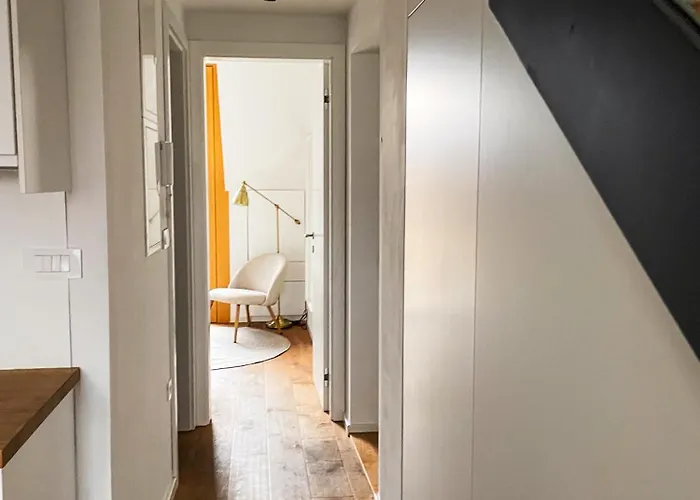 Finna New In Center Of Free Parking Appartement